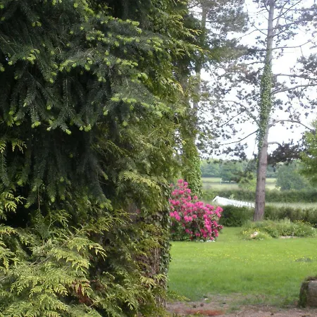 Le Domaine Du Mijarnier Bed & Breakfast