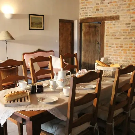 Le Domaine Du Mijarnier Bed & Breakfast